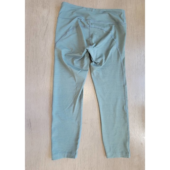 Outdoor Voices x Peloton Capri Leggings in Green Size Medium - Picture 2 of 8
